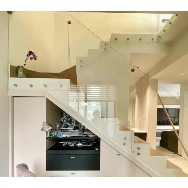 Свердлене скло для перил